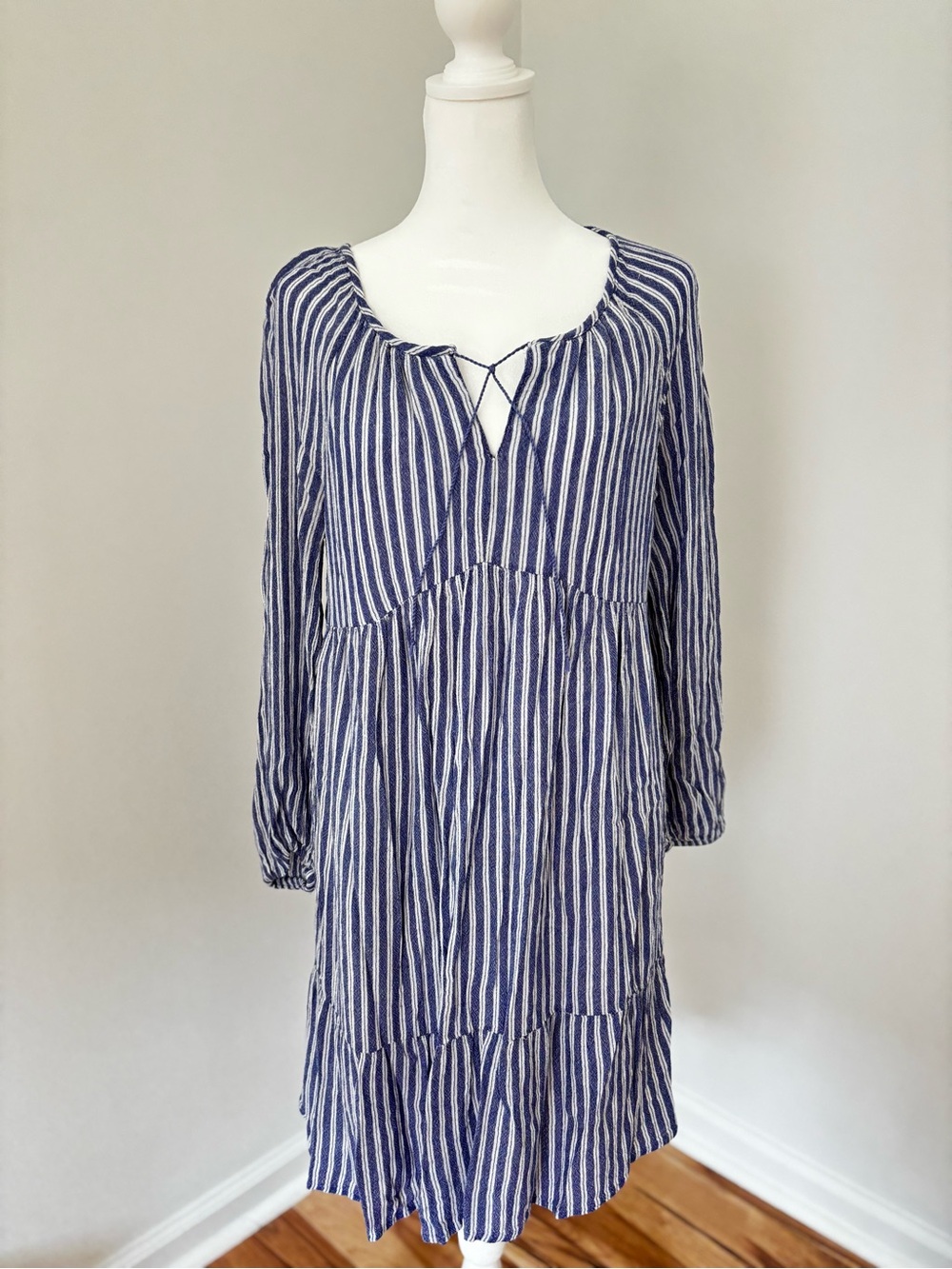 Old Navy Blue White Stripe Empire Boho Dress Medium Coastal Cottagecore - Picture 2 of 11